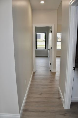 16618 KLINTON DR, Boonville, MO 65233