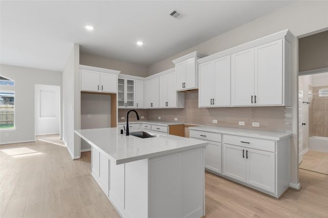 530 Stream Bend Way, Rosenberg, TX 77471
