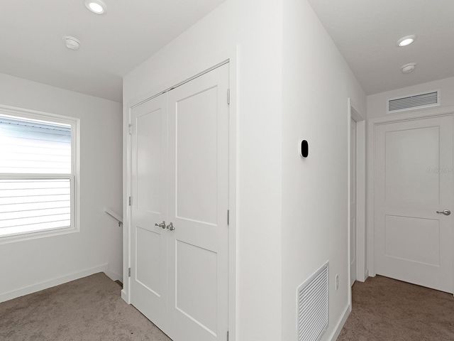 2022 EDUCATION STREET, Magnolia Square, FL 34771