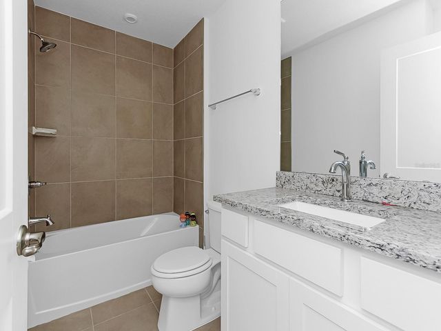 2022 EDUCATION STREET, Magnolia Square, FL 34771