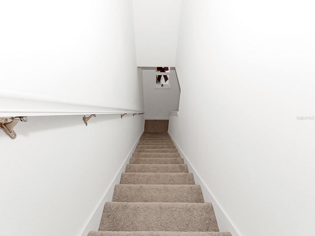 2022 EDUCATION STREET, Magnolia Square, FL 34771