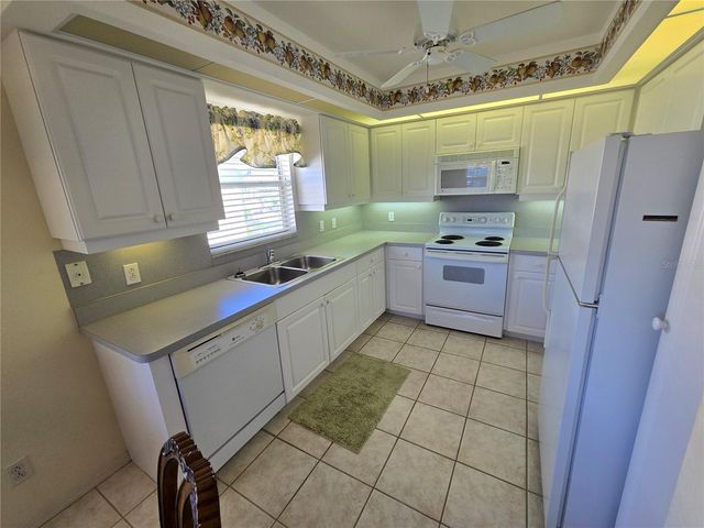 5800 SABAL TRACE DRIVE 1002, North Port, FL 34287