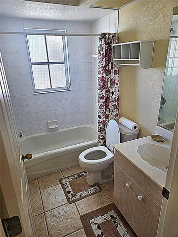 5800 SABAL TRACE DRIVE 1002, North Port, FL 34287