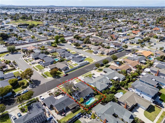 15802 Tullow Lane, Huntington Beach, CA 92647