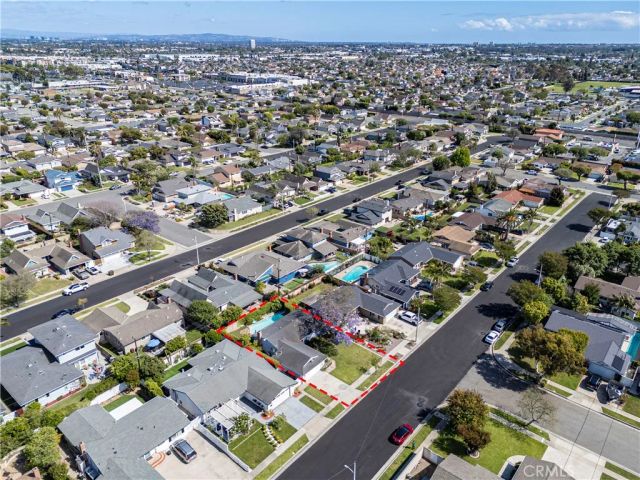 15802 Tullow Lane, Huntington Beach, CA 92647
