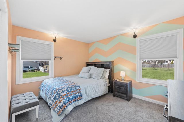 9240 W 93rd Avenue, St. John, IN 46373