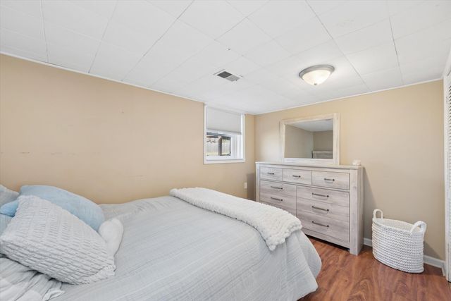 9240 W 93rd Avenue, St. John, IN 46373