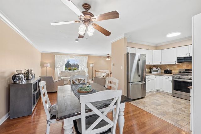 9240 W 93rd Avenue, St. John, IN 46373