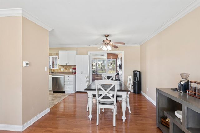 9240 W 93rd Avenue, St. John, IN 46373