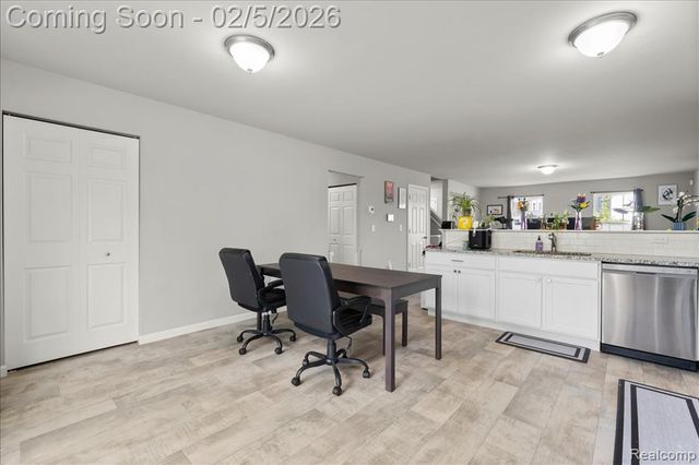 3071 Ivy Wood, Howell, MI 48855