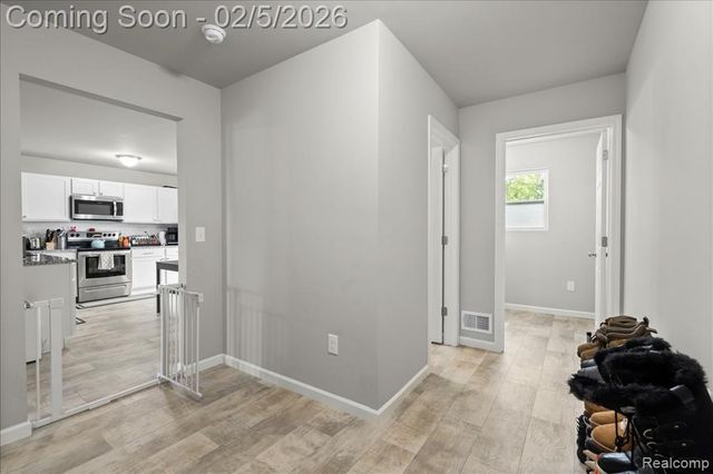 3071 Ivy Wood, Howell, MI 48855