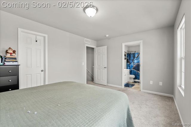 3071 Ivy Wood, Howell, MI 48855