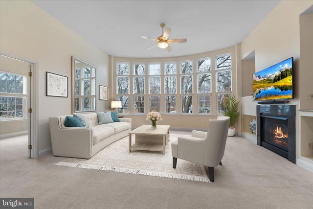 837 MACALISTER DR SE, Leesburg, VA 20175