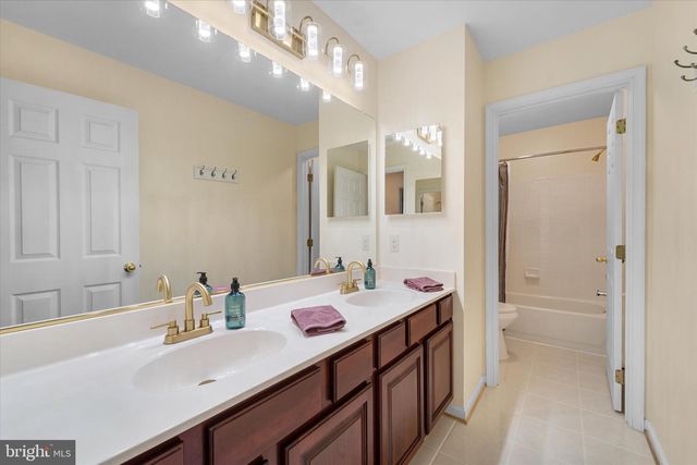 837 MACALISTER DR SE, Leesburg, VA 20175