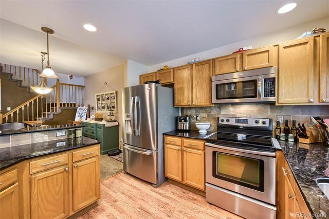 10117 Grove Loop B, Westminster, CO 80031