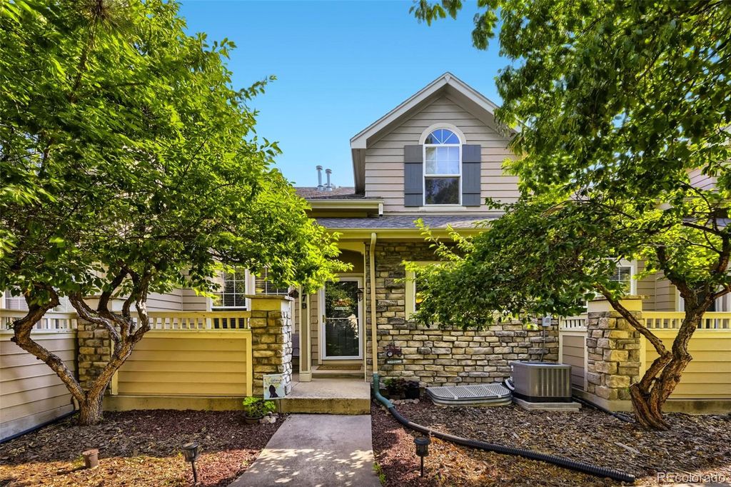 10117 Grove Loop B, Westminster, CO 80031