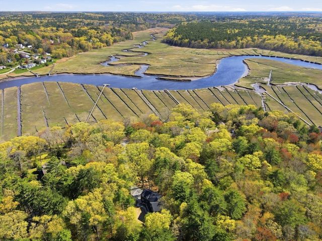 95 Stony Brook Lane, Norwell, MA 02061