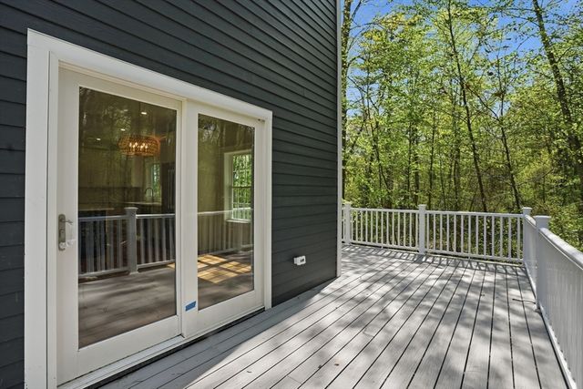95 Stony Brook Lane, Norwell, MA 02061
