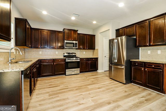 321 Moorland Court, Lawrenceville, GA 30043