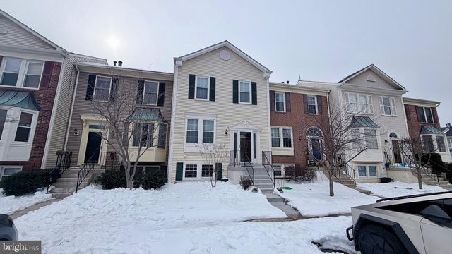 6033 JOUST LN, Alexandria, VA 22315