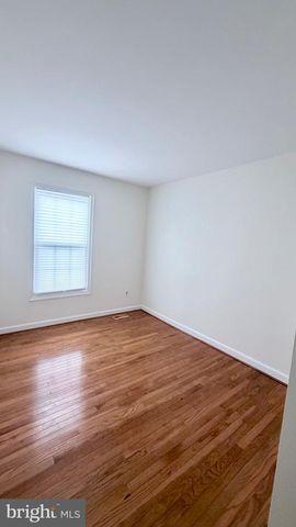 6033 JOUST LN, Alexandria, VA 22315