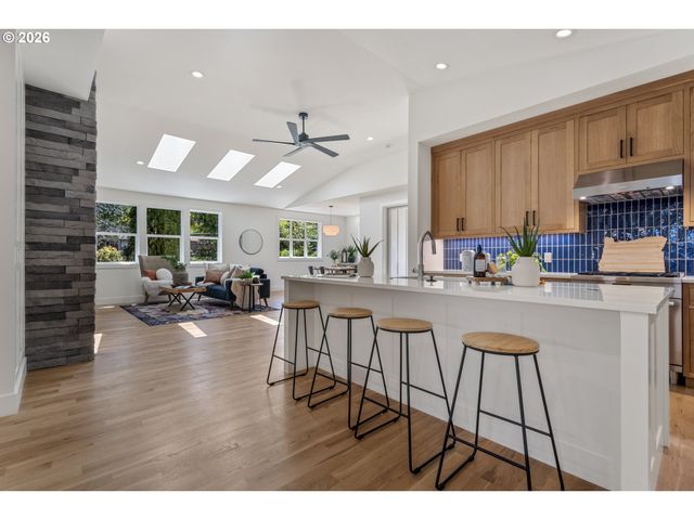 1248 PARKSIDE Ave, Forest Grove, OR 97116