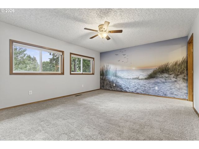 308 Ne 144TH Ave, Vancouver, WA 98684