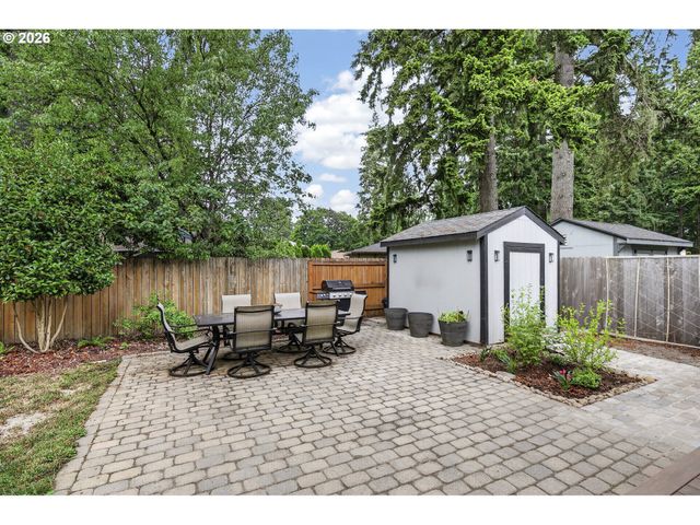 308 Ne 144TH Ave, Vancouver, WA 98684