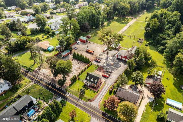 1819 LARKIN RD, Upper Chichester, PA 19061