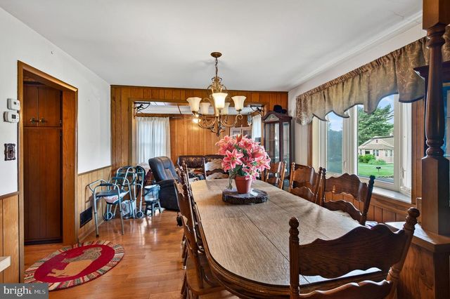 1819 LARKIN RD, Upper Chichester, PA 19061