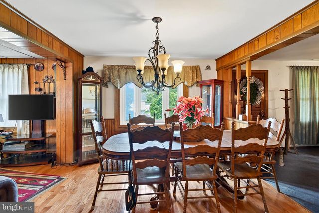 1819 LARKIN RD, Upper Chichester, PA 19061
