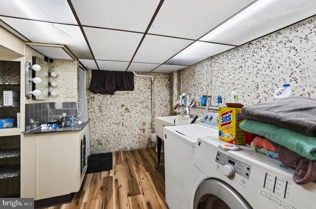 1819 LARKIN RD, Upper Chichester, PA 19061