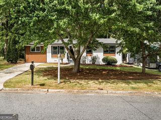 454 Oak Drive SE, Atlanta, GA 30354