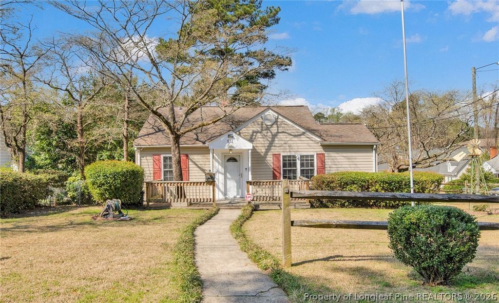 611 Glenville Avenue, Fayetteville, NC 28303 — exterior
