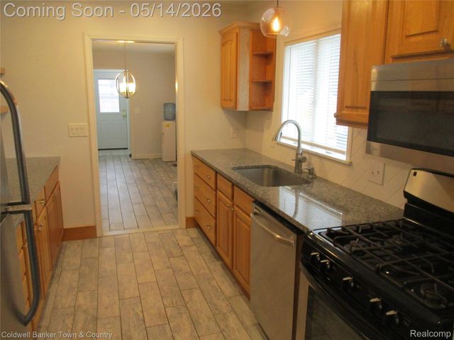 4610 Van Amberg Road, Brighton Township, MI 48114