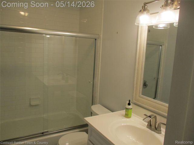 4610 Van Amberg Road, Brighton Township, MI 48114