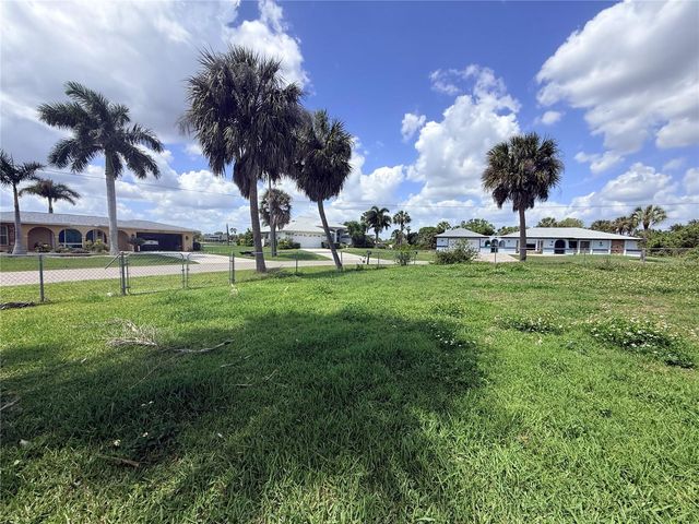 4611 HERMAN CIRCLE, Port Charlotte, FL 33948