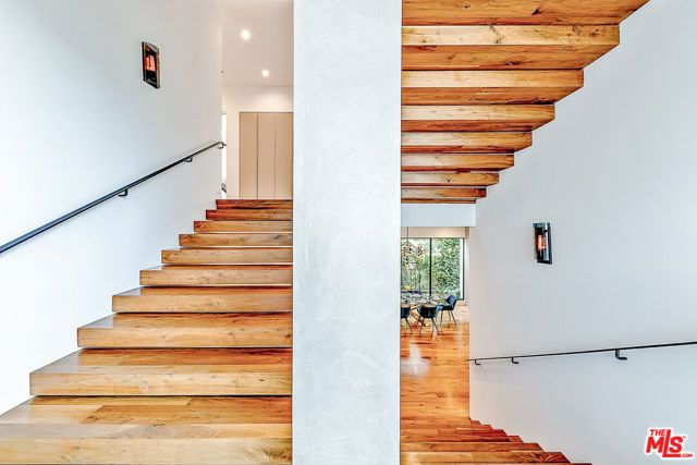 823 N Gardner Street, Los Angeles, CA 90046