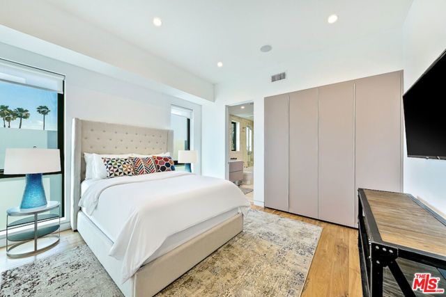 823 N Gardner Street, Los Angeles, CA 90046