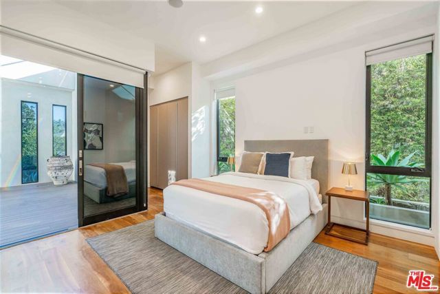 823 N Gardner Street, Los Angeles, CA 90046