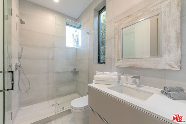 823 N Gardner Street, Los Angeles, CA 90046