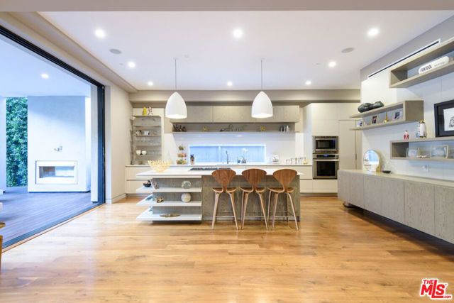 823 N Gardner Street, Los Angeles, CA 90046