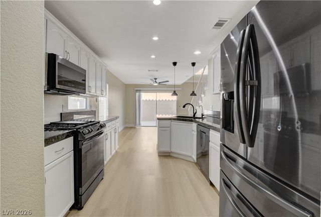 3330 Cheltenham Street, Las Vegas, NV 89129