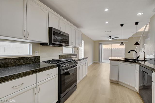 3330 Cheltenham Street, Las Vegas, NV 89129