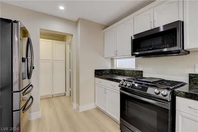3330 Cheltenham Street, Las Vegas, NV 89129