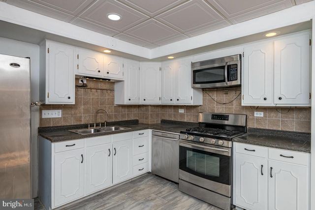 202 WATER ST, Oley, PA 19547