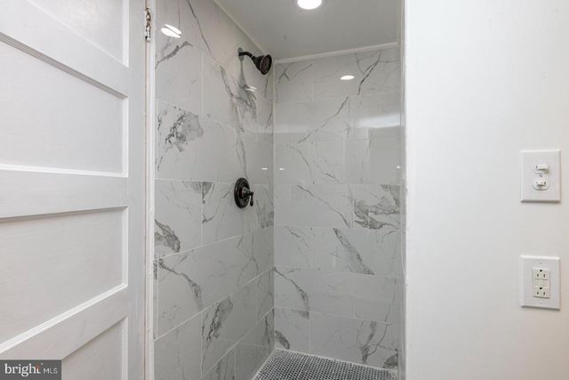 202 WATER ST, Oley, PA 19547