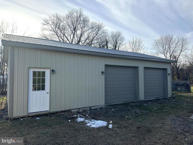 202 WATER ST, Oley, PA 19547