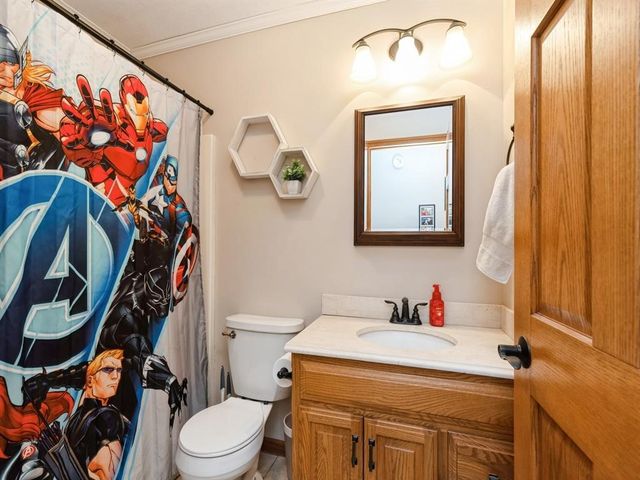 1415 W 9th Street S, Newton, IA 50208