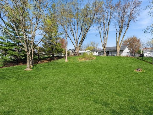 1415 W 9th Street S, Newton, IA 50208